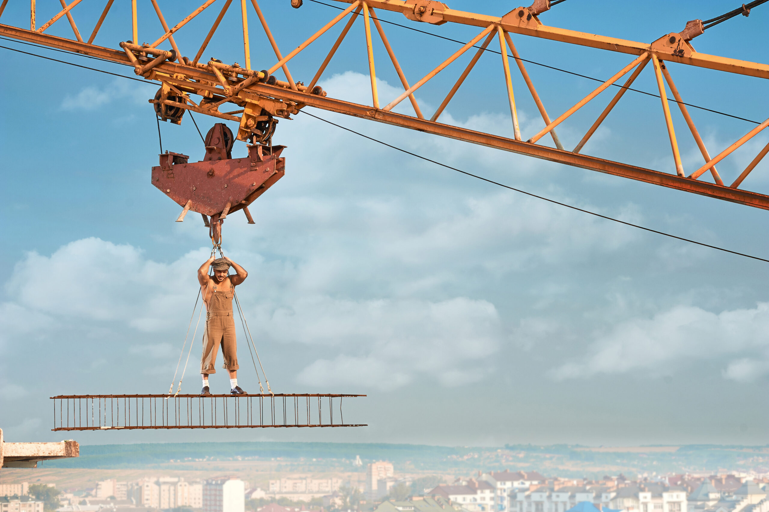 From Planning to Execution: Streamlining Your Project with Mobile Crane Rentals